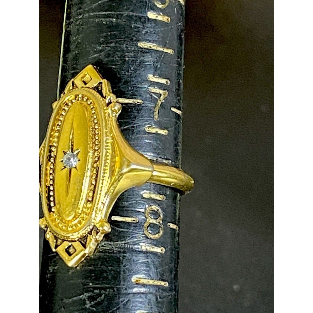 Vintage Avon 1976 Kensington Ring Goldtone Victorian Revival Signed Adjustable - Picture 6 of 8